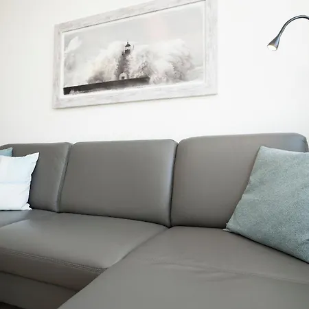 Weidenweg 14- Sonnenblume 9