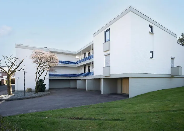 Weidenweg 14- Sonnenblume 9 Grömitz
